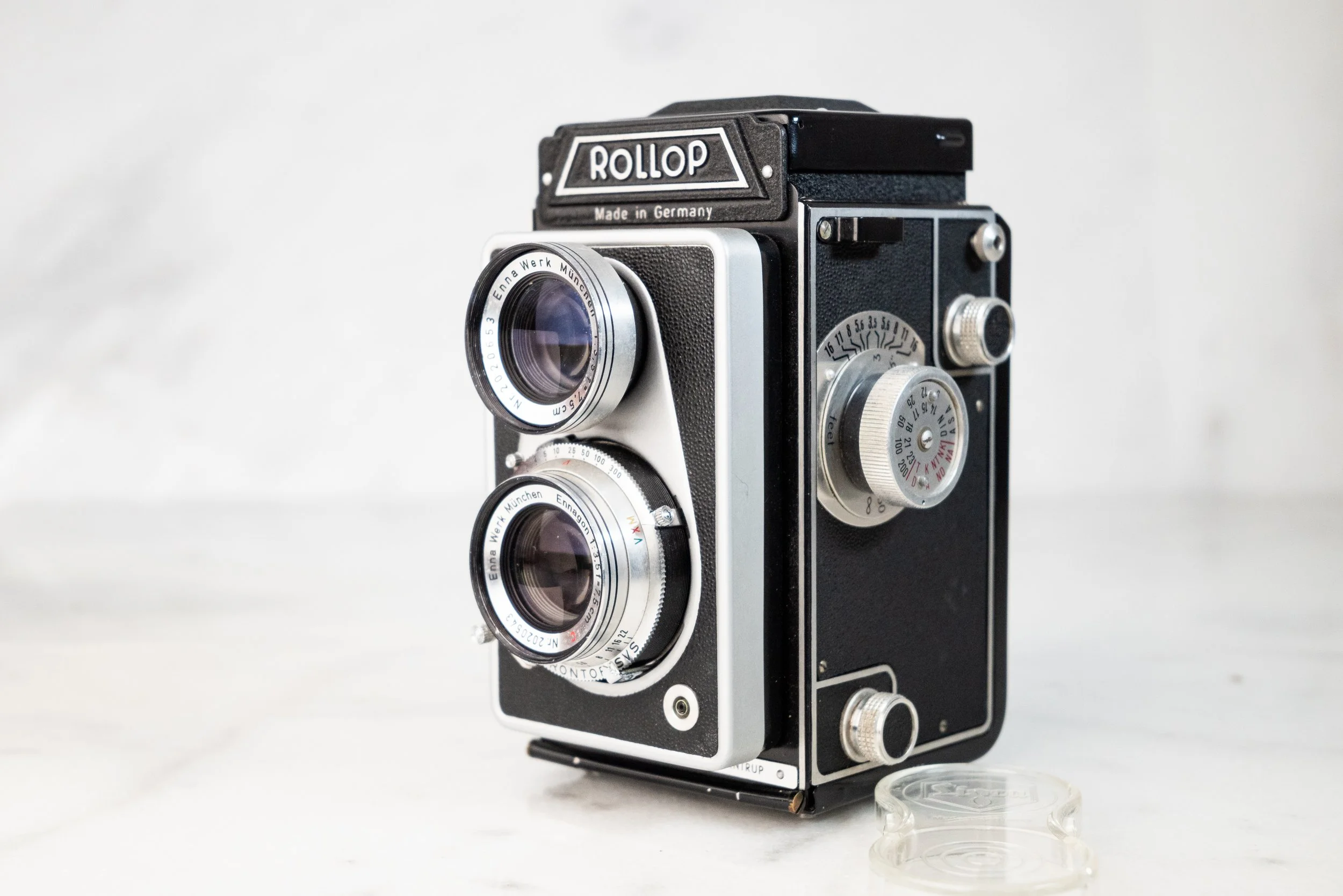 Lipca Rollop TLR Medium Format 120 Film Camera with Enna Werk